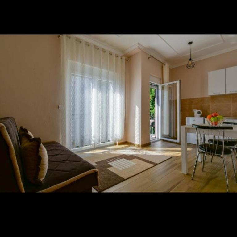 Apartments Hillside - Studio Apartman - 1