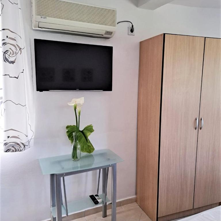 Montenegro Smile - Apartman sa 1 Spavaćom Sobom i Pogledom na Vrt - 8