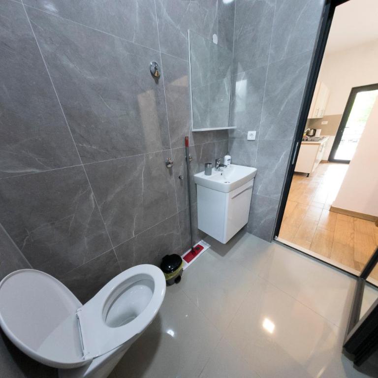 Holiday Homes Pozitiva - One-Bedroom House - 11
