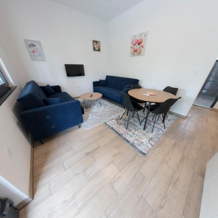 Holiday Homes Pozitiva - One-Bedroom House - 19