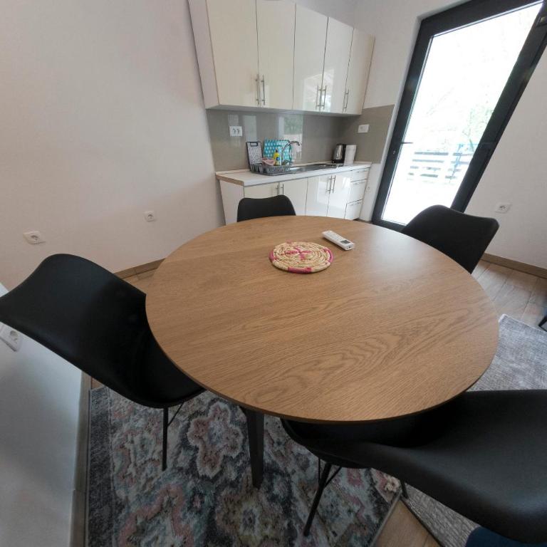 Holiday Homes Pozitiva - One-Bedroom House - 20