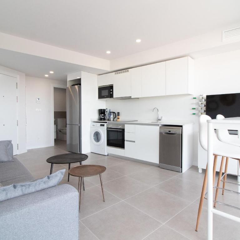 Global Vacacional, Apartamento de 2 habitaciones con gran terraza en Gran Canet - Apartment mit Terrasse - 7