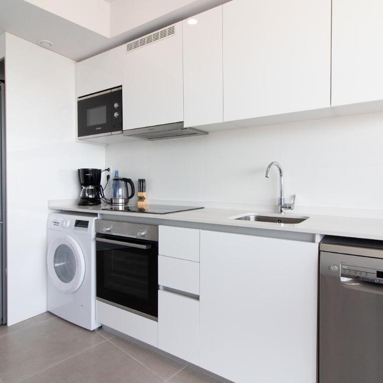 Global Vacacional, Apartamento de 2 habitaciones con gran terraza en Gran Canet - Apartment mit Terrasse - 12
