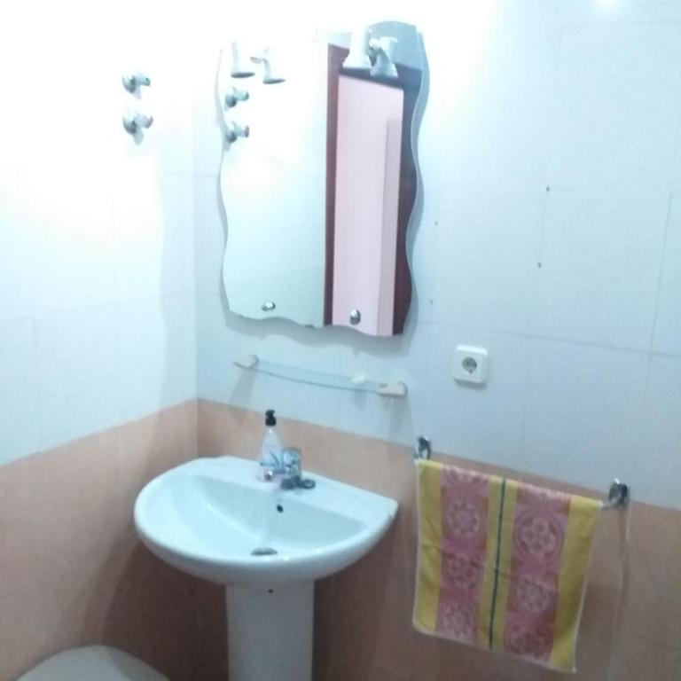 Planta baja cerca de la playa Casares Costa - Apartamento de 2 dormitorios - 26