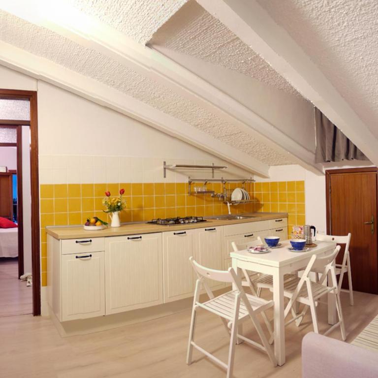 Hotel Germania - Standard Apartment - 4