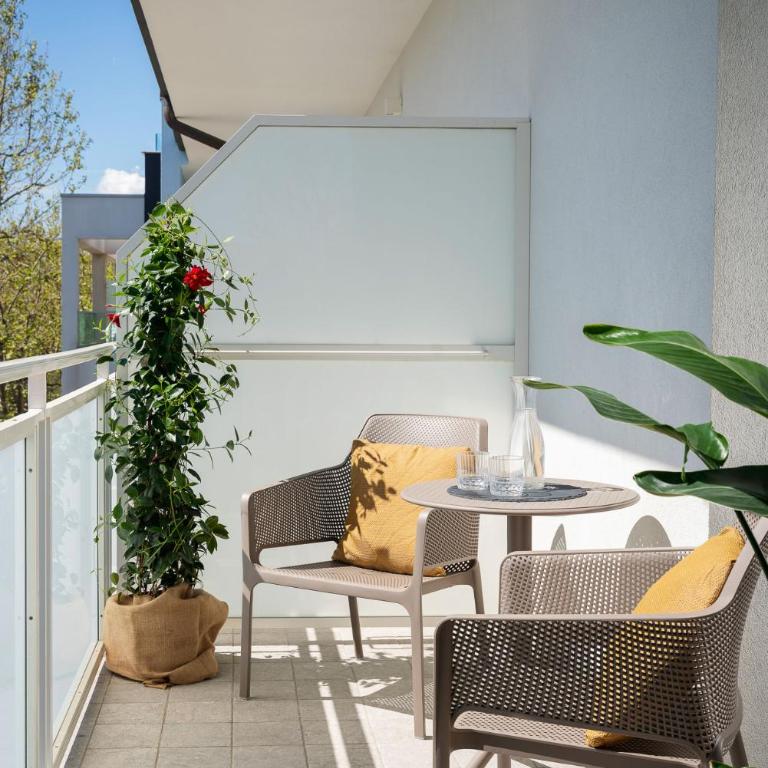 Nido Suite & Apartments - Camera Matrimoniale con Balcone - 4