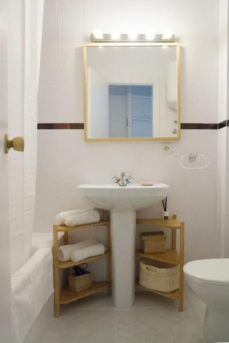 Cozy apartment in a typical Sevillian patio house - Apartamento de 1 dormitorio - 10