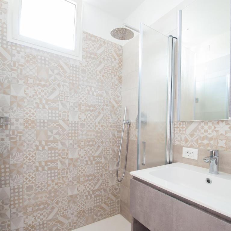 Hotel Germania - Double Room - 4