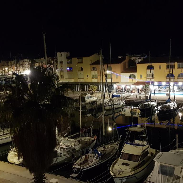T2, parking, vue sur le port - Appartamento con 1 Camera da Letto - 13
