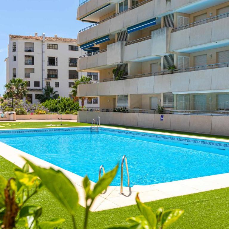 MARBELLA HOME RENTALS - Marina Banus, Puerto Banus, 2BR Terrace, parking & pool - Two-Bedroom Apartment - 2