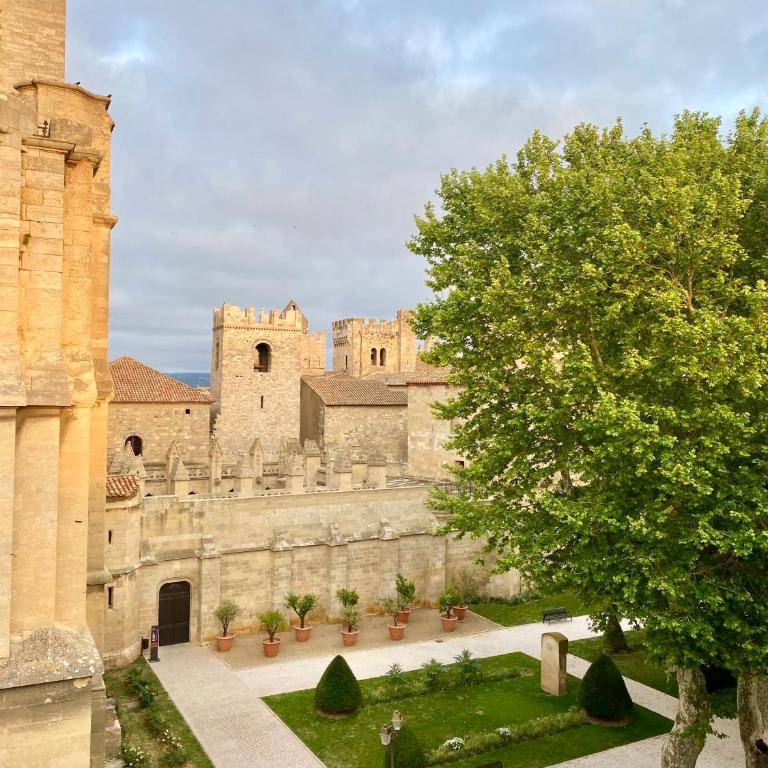 Trésors de la Cathédrale, Maison de Ville sur 4 niveaux - Appartement 1 Chambre - 14