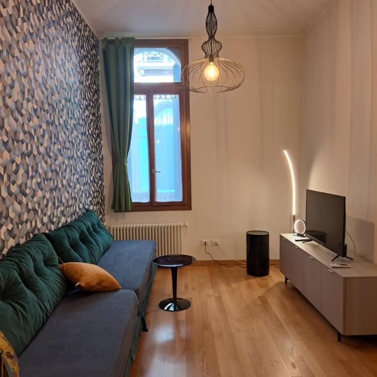 Rialto Bridge Lovely Apartment - Two-Bedroom Apartment - 3