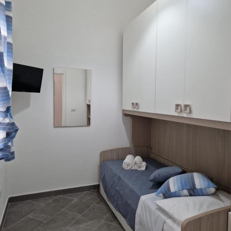 giuchi home casa vacanze - Casa con 2 Camere da Letto - 9