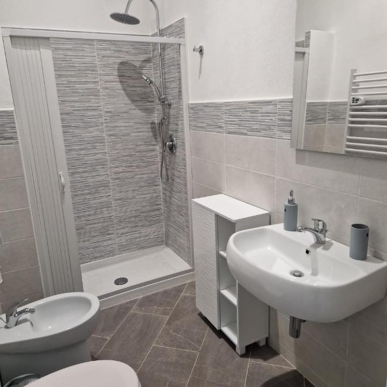 giuchi home casa vacanze - Casa con 2 Camere da Letto - 15