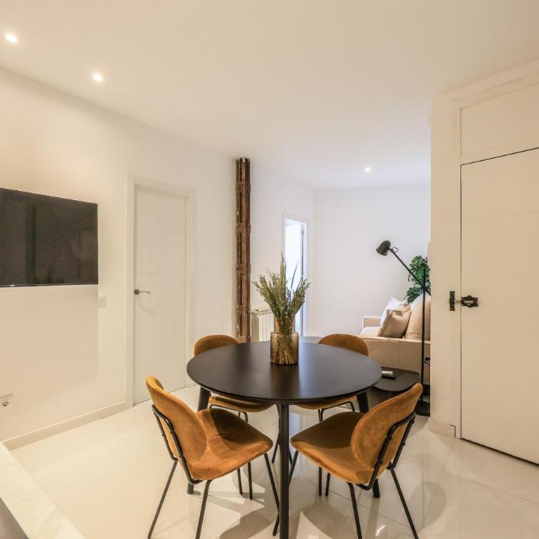 Apartamento Embajadores XVIII - Deluxe Apartment - 11