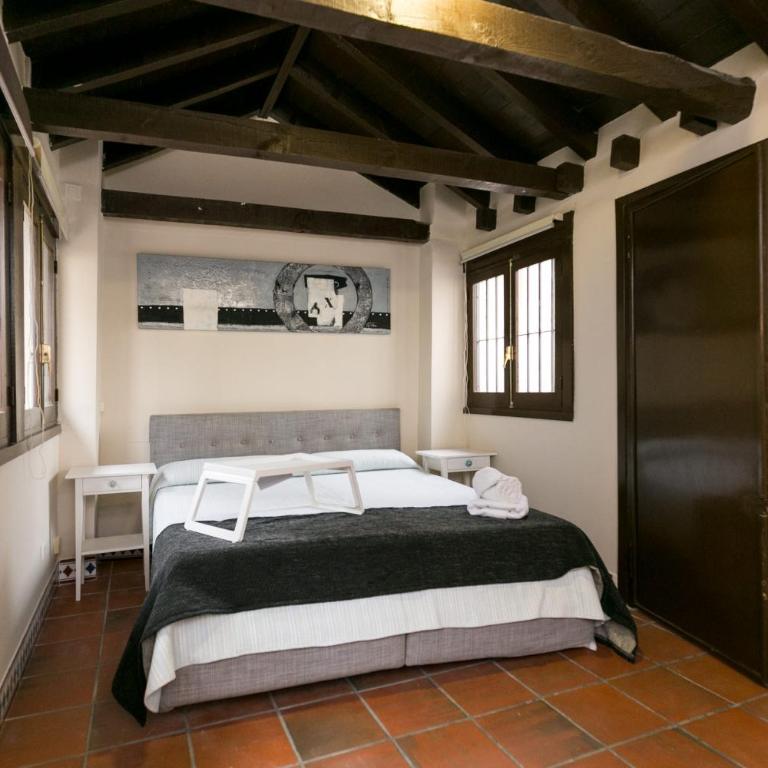 Navitour Santa Ana - Three-Bedroom Apartment - 1
