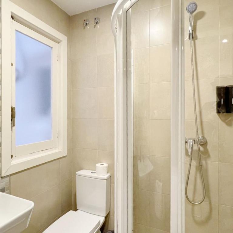 Navitour Santa Ana - One-Bedroom Apartment - 2