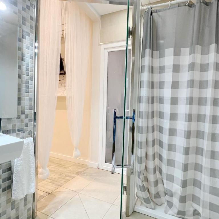 Navitour Santa Ana - One-Bedroom Apartment - 1