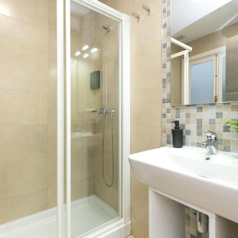Navitour Santa Ana - One-Bedroom Apartment - 2