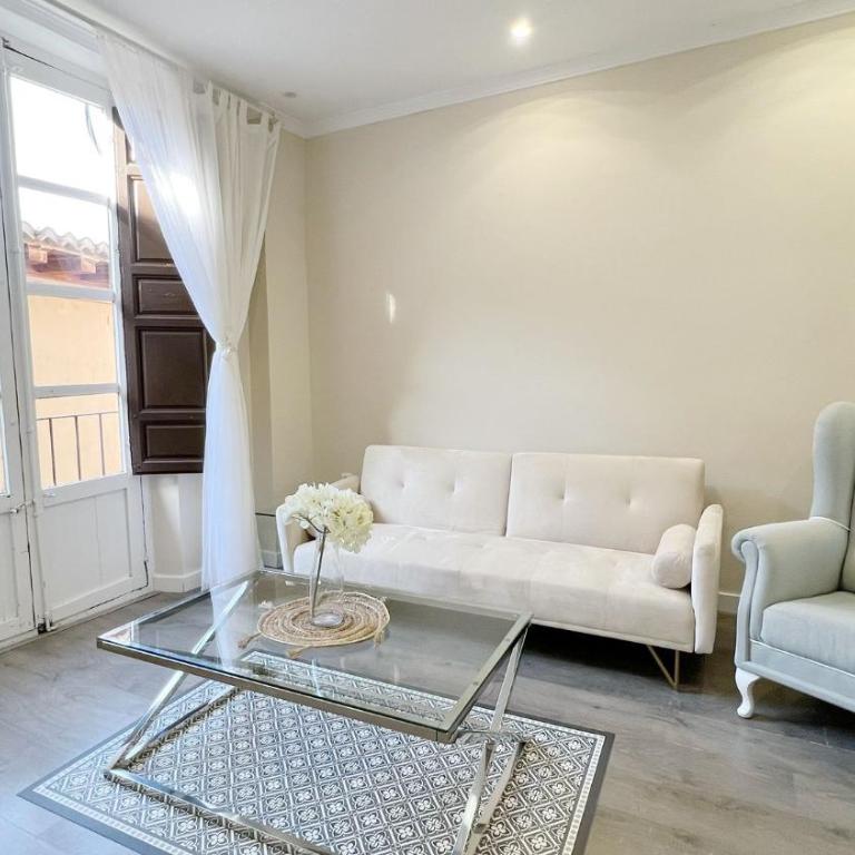 Navitour Santa Ana - One-Bedroom Apartment - 2