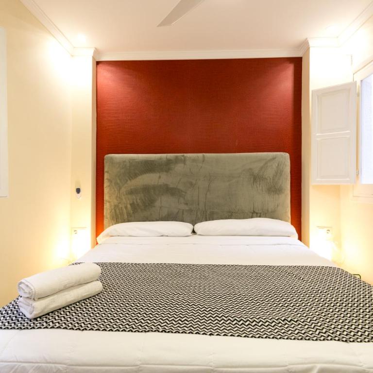 Navitour Santa Ana - Three-Bedroom Apartment - 14