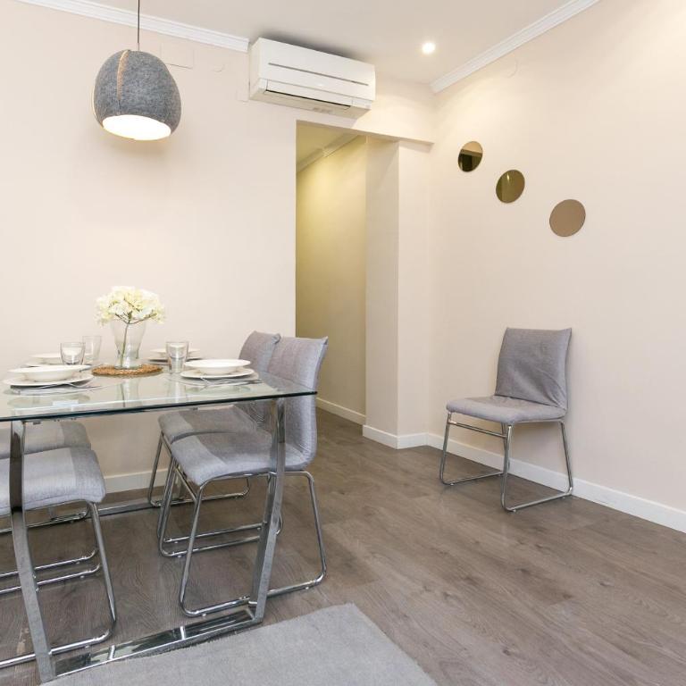 Navitour Santa Ana - One-Bedroom Apartment - 11