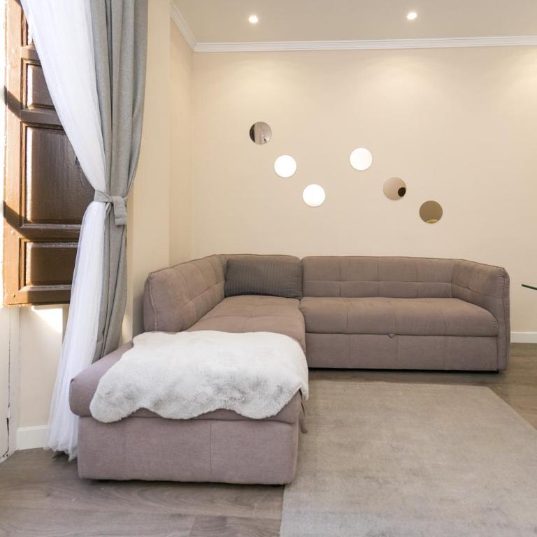 Navitour Santa Ana - One-Bedroom Apartment - 13