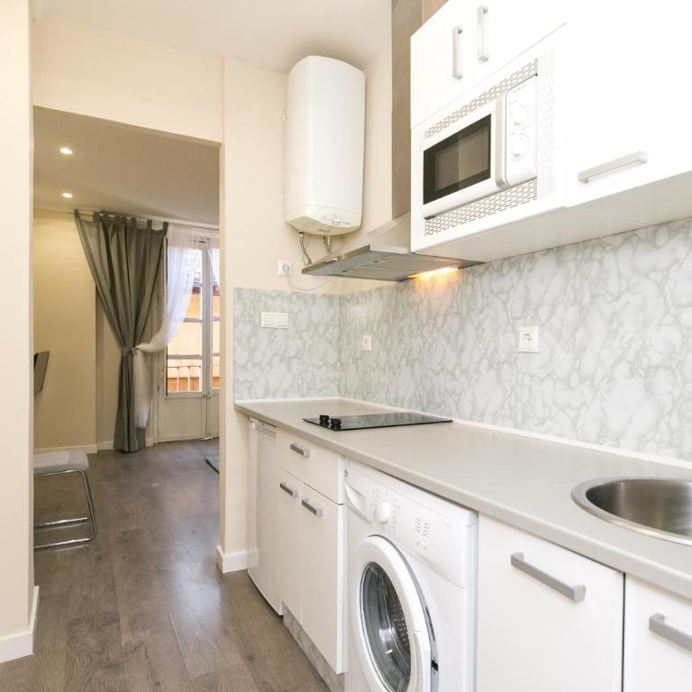 Navitour Santa Ana - One-Bedroom Apartment - 15
