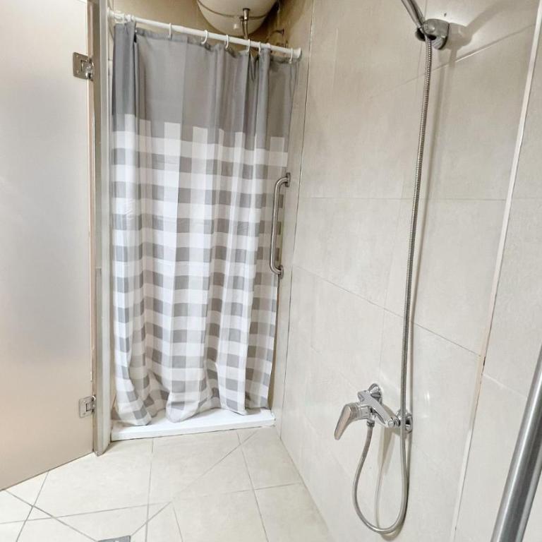 Navitour Santa Ana - One-Bedroom Apartment - 10