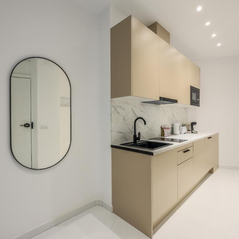 Apartamento Embajadores XIV - Deluxe Apartment - 9