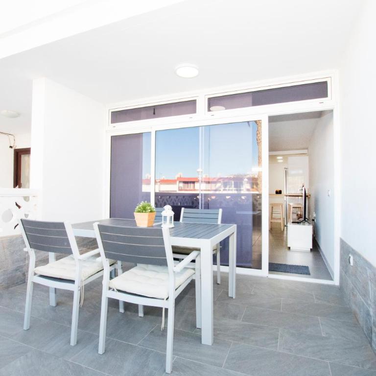 Relaxing duplex in Playa del Ingles - Two-Bedroom Apartment - 3