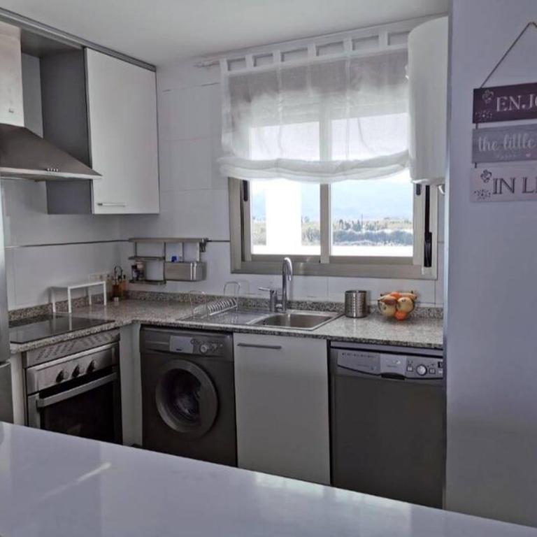 Moderno apartamento en Oliva Nova golf & MET - Apartamento de 2 dormitorios - 5