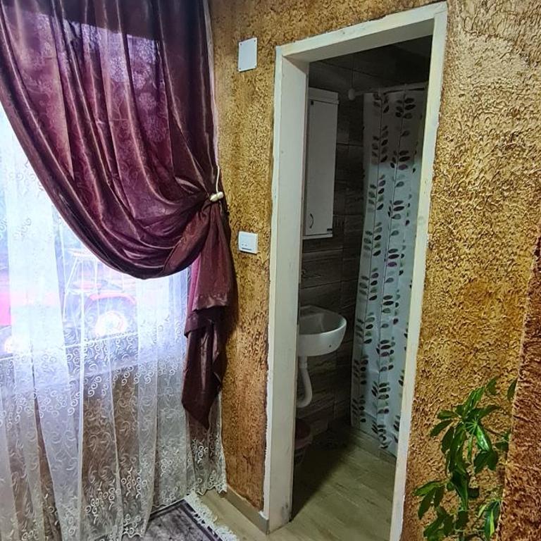 Apartments Lukić - Double Room with Pool View - 4