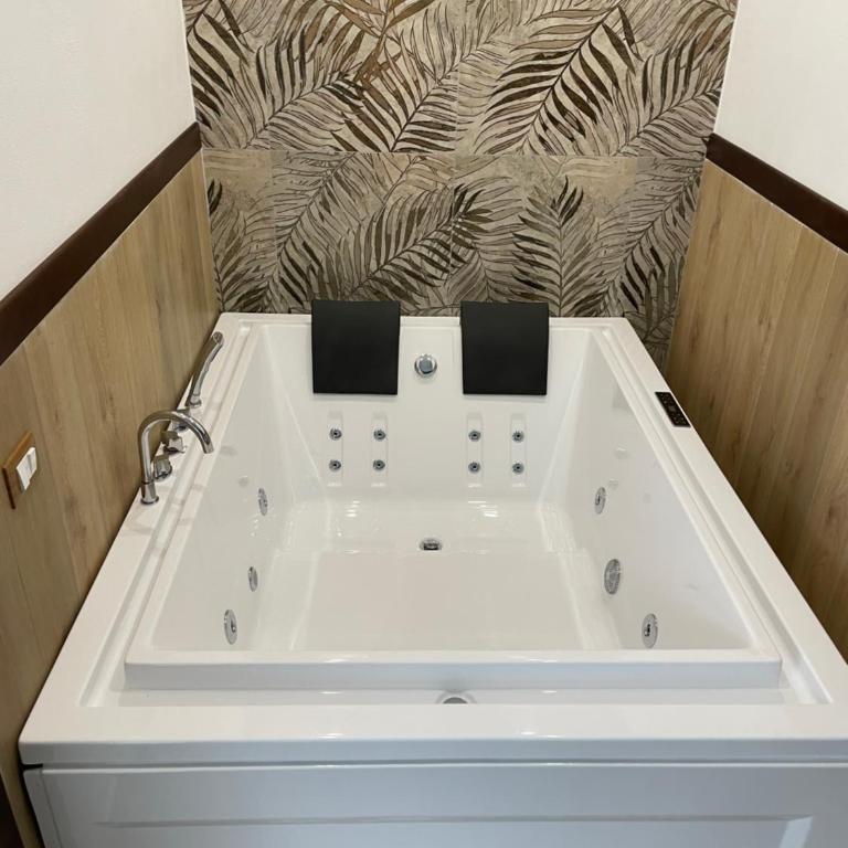 RESIDENCE GORDON - Deluxe King Suite - 2