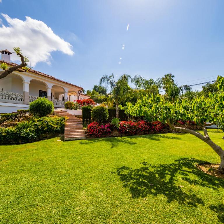 Cubo's Villa Esmeralda - Three-Bedroom Villa - 15