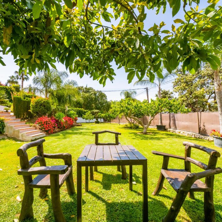 Cubo's Villa Esmeralda - Three-Bedroom Villa - 21