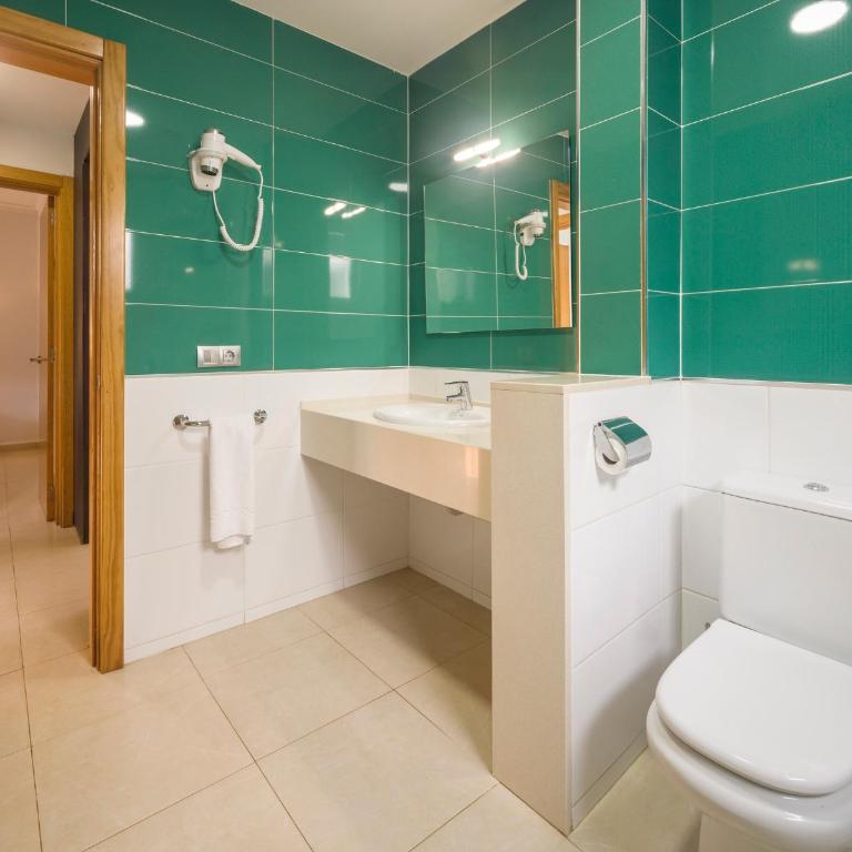 ILUNION Costa Sal Lanzarote - Two-Bedroom Villa (2 Adults + 2 Children) - 10