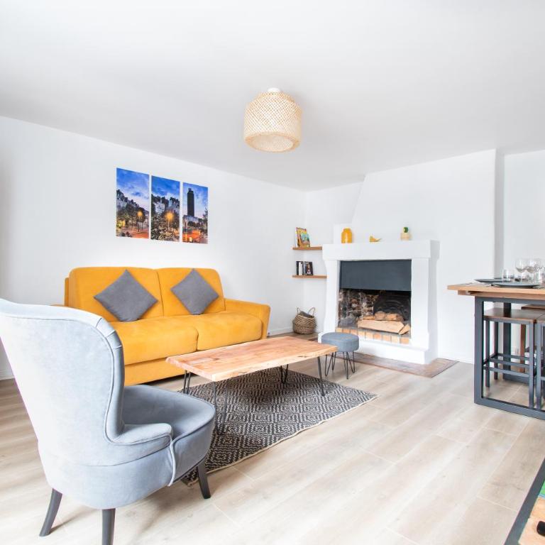T3 Duplex de charme au cœur du quartier historique - Appartement 2 Chambres - 1