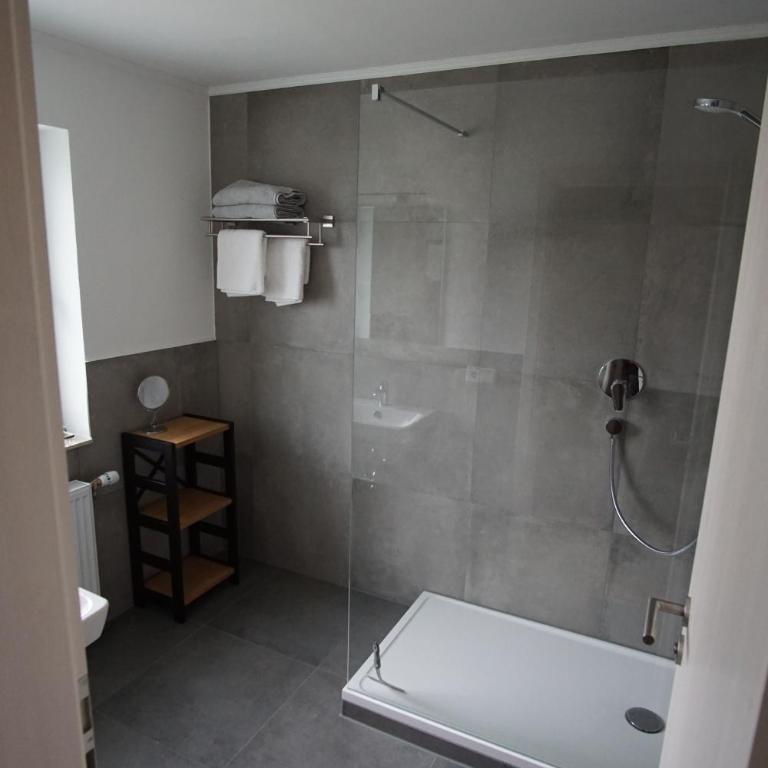 Fewo Nüßle - Apartment mit 1 Schlafzimmer - 3