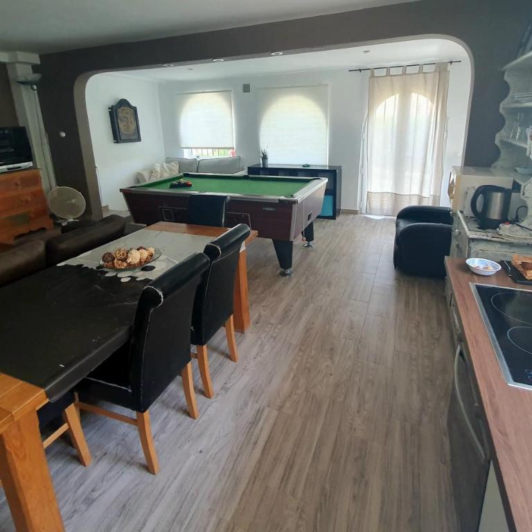 Coqueto piso con Billar en Benalmadena Costa - Apartamento con vistas a la piscina - 28