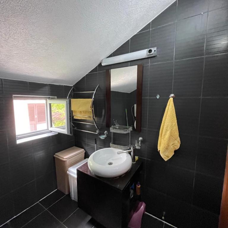 Apartment Crocus of Rafailovici - Apartman sa Pogledom na More - 15