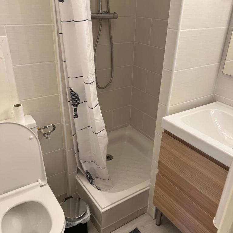 T1Bis Neuf Climatisé CentreVille #15 - Apartment mit 1 Schlafzimmer - 5