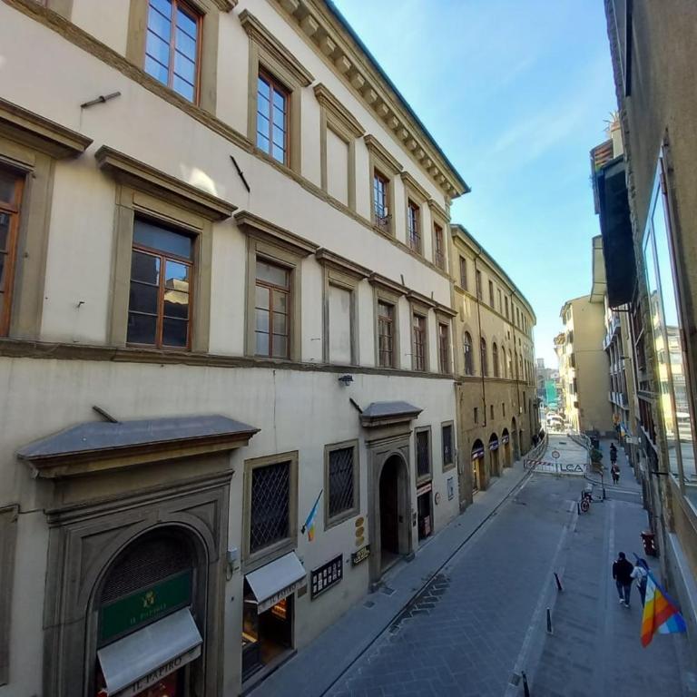 Guicciardini Second Floor - Appartamento con 2 Camere da Letto - 2