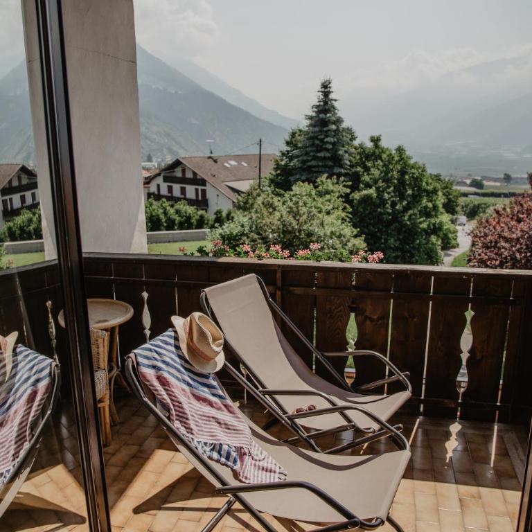 Feldgärtenhof - Doppel-/Zweibettzimmer mit Balkon und Bergblick - 4
