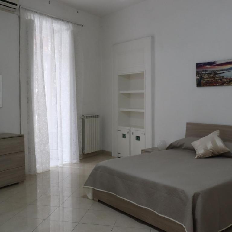 O CORE E NAPULE - Appartamento con 3 Camere da Letto - 4