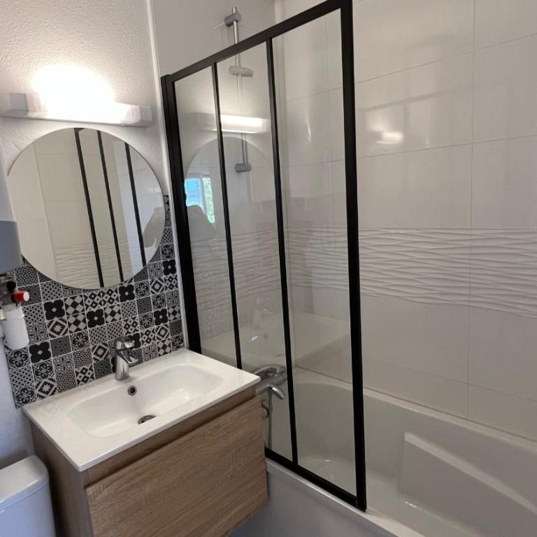 Appartement 2 pièces en rez-de-chaussée dans résidence avec accès direct à la plage - Apartment mit 1 Schlafzimmer - 12