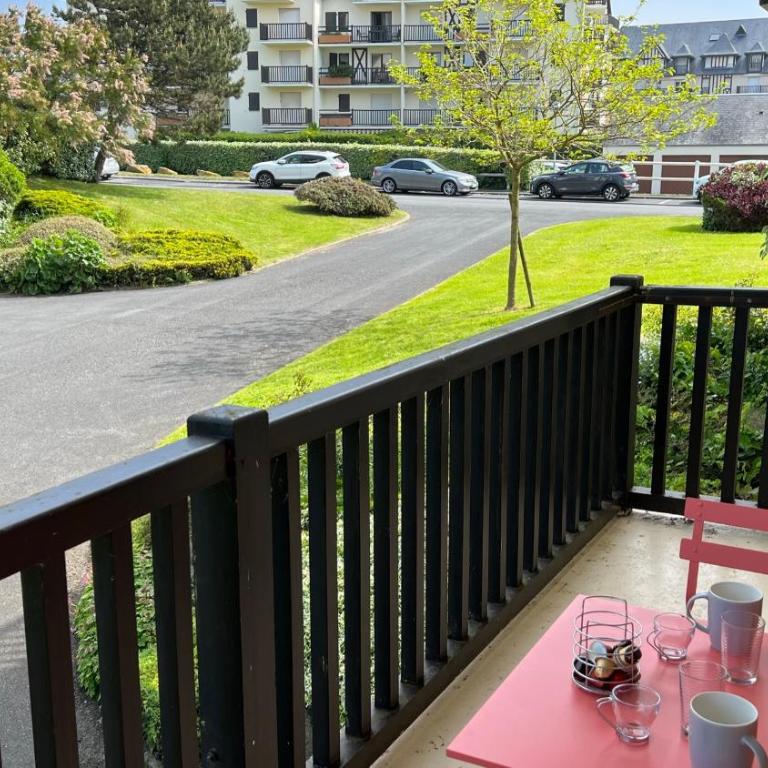 Appartement 2 pièces en rez-de-chaussée dans résidence avec accès direct à la plage - Apartment mit 1 Schlafzimmer - 15