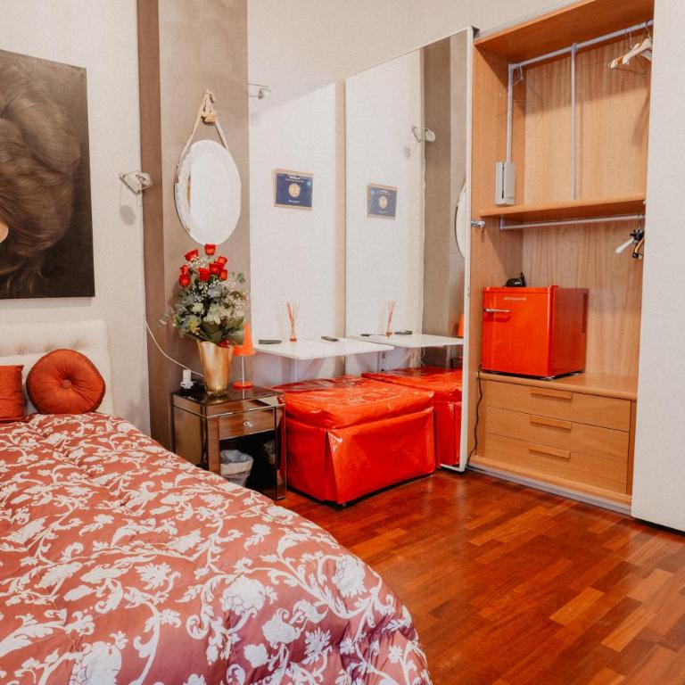 Villa Luigi XVI - Twin Room with Shared Bathroom - 7