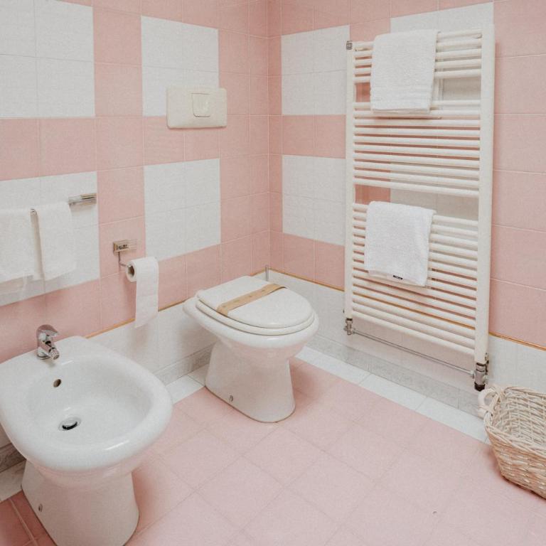 Villa Luigi XVI - Twin Room with Private Bathroom - 7
