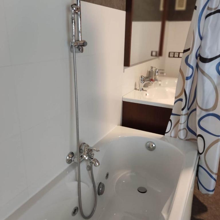 Moraira Beach 1 - Three-Bedroom Apartment - 14